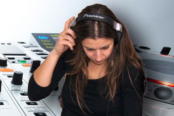 <b>Gabriela aka DJ Gabita</b>